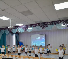 В космос за звездными звуками! В космос за звездными звуками!.